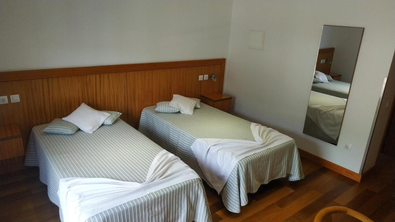 Hotel Comodoro Corvo Luaran gambar