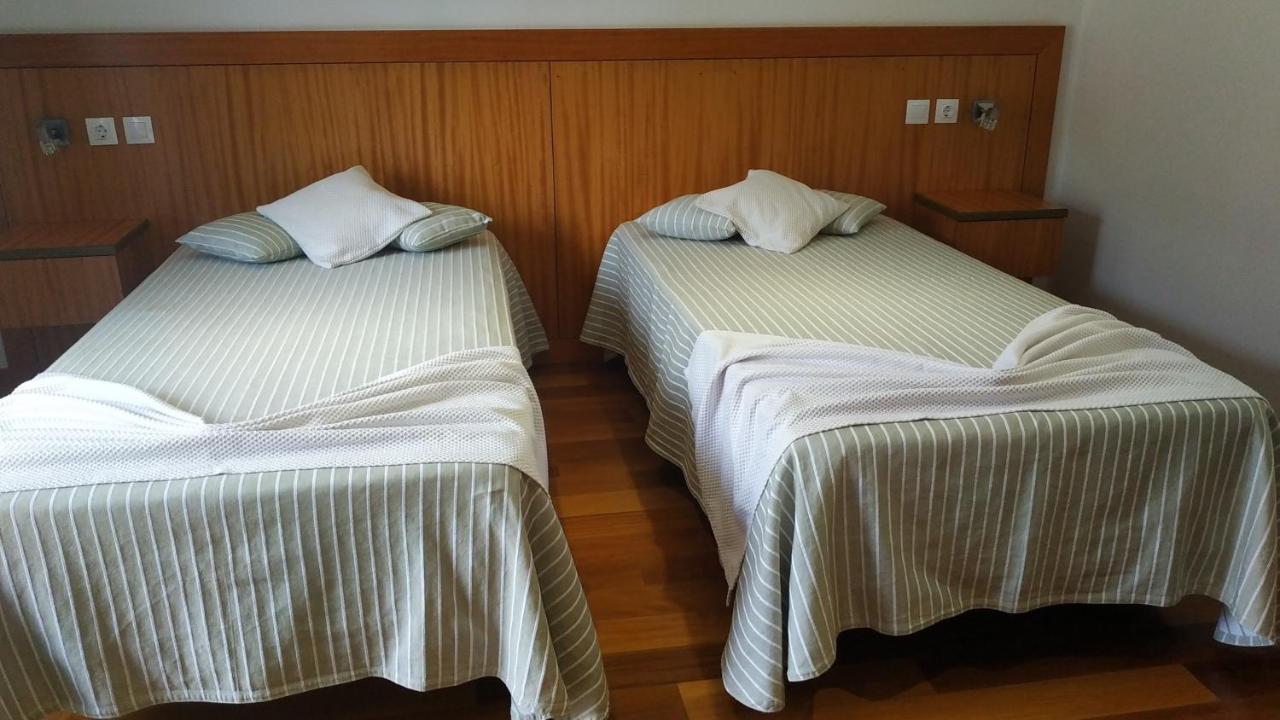 Hotel Comodoro Corvo Luaran gambar