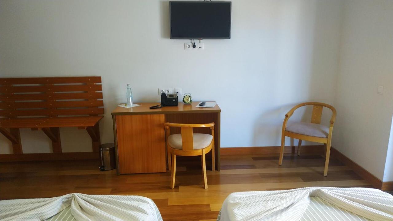 Hotel Comodoro Corvo Luaran gambar